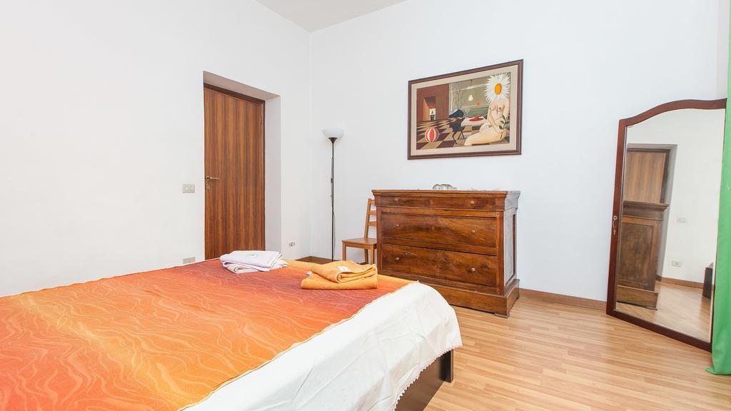 Rental In Rome Santini Apartment Phòng bức ảnh