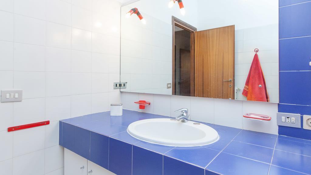 Rental In Rome Santini Apartment Phòng bức ảnh